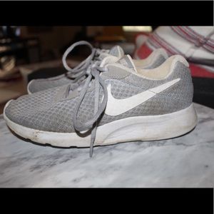 women’s nike air max